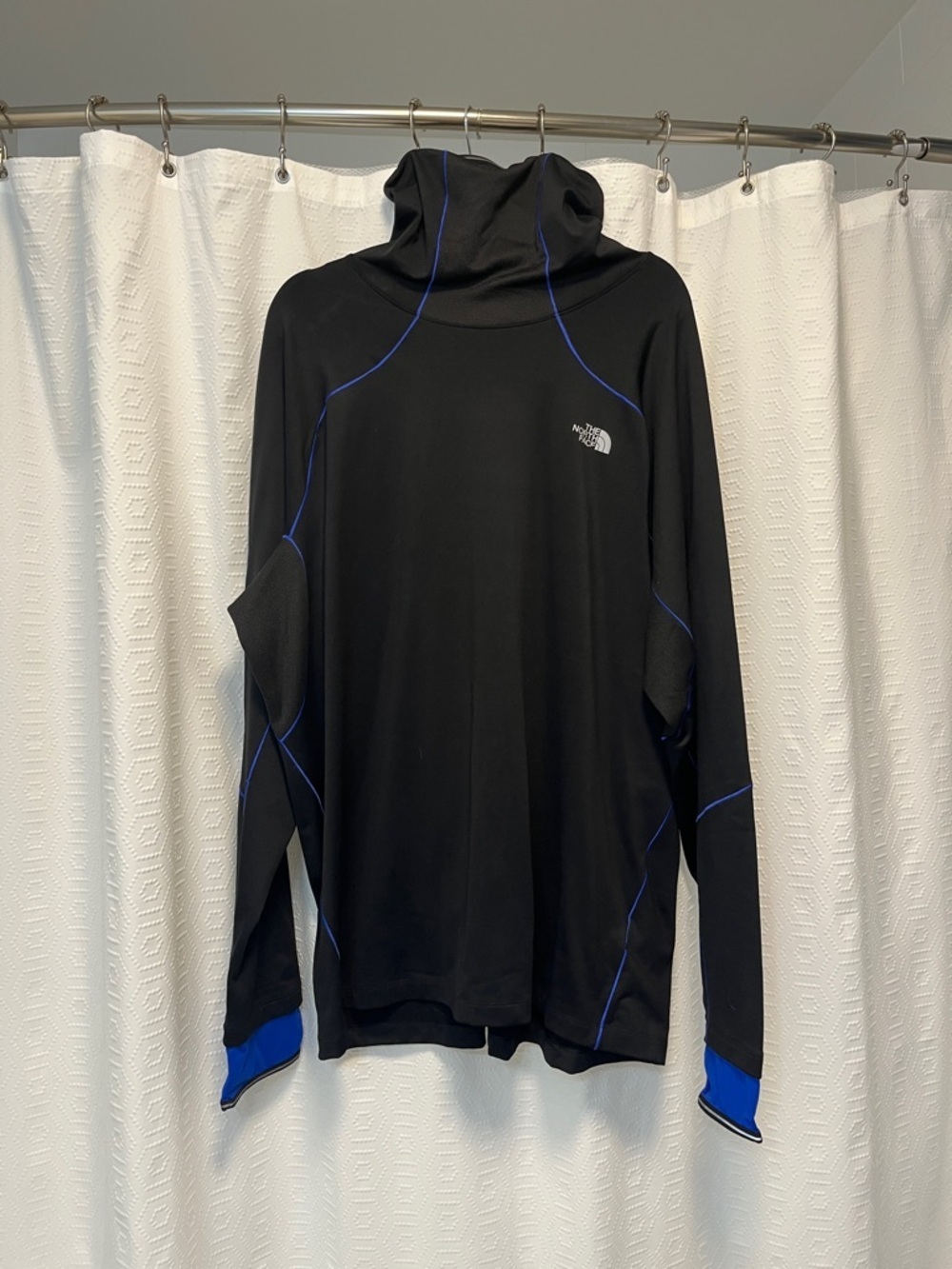 The North Face men’s turtleneck